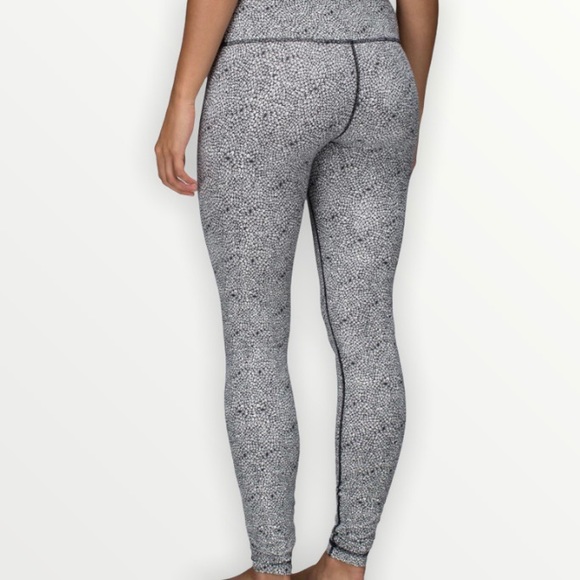 lululemon athletica Pants - Lululemon Wunder Under Plush Petal Deep Coal Sz 4